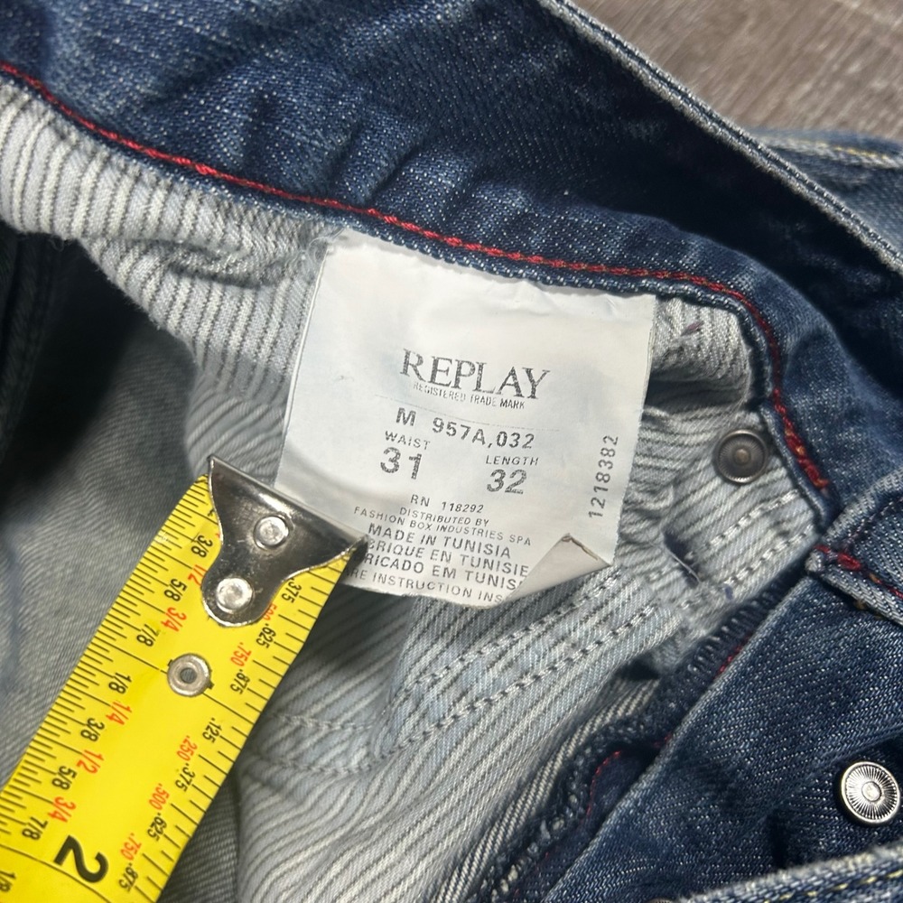 Replay Men Jeans Ravies Distressed Denim Straight Fit Waist 31 Length 32 - Picture 3 of 9